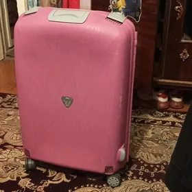 дорожный чемодан