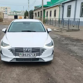 Hyundai Sonata 2020