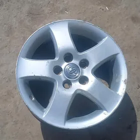 диске.  16. тойота