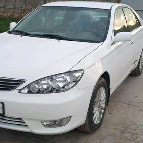 Toyota Camry 2003