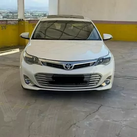 Toyota Avalon 2013
