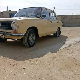 Lada 2104 1980