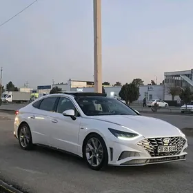 Hyundai Sonata 2021