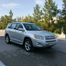 Toyota RAV4 2011