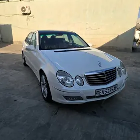 Mercedes-Benz E300 2008