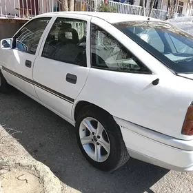 Opel Vectra 1990