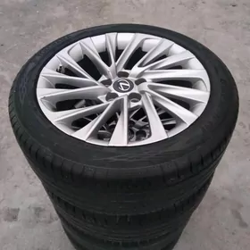 21 Lexus disga teker 18.