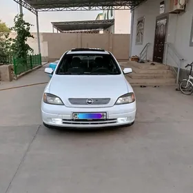Opel Astra 2002