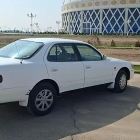 Toyota Camry 1996