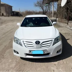 Toyota Camry 2010