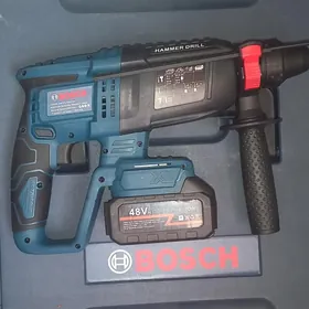 Drel BOSCH batareýli. Дрель.