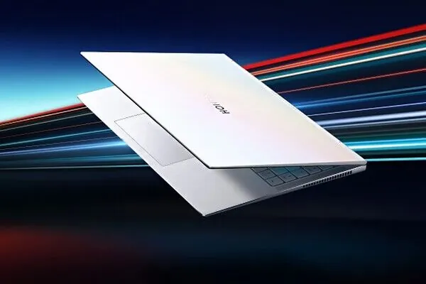 Seljerijiler noutbuklaryň bahasynyň düýpli ýokarlanjakdygyny duýdurýarlar