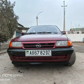 Opel Astra 1992