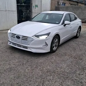 Hyundai Sonata 2021