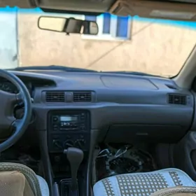 Toyota Camry 1999