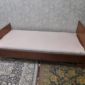 Krawat, Krowat, крават,кроват