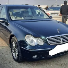 Mercedes-Benz S-Class 2003
