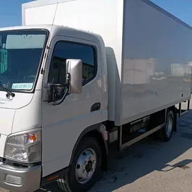 Mitsubishi Canter 2025