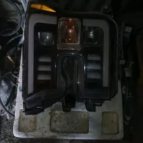 Ford F150 çep öñ fara