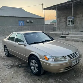 Toyota Camry 1998