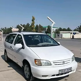 Toyota Sienna 2002