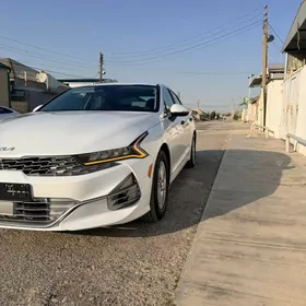 Kia K5 2022