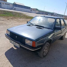 Renault Europa 19 1995