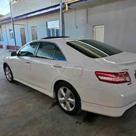 Toyota Camry 2010