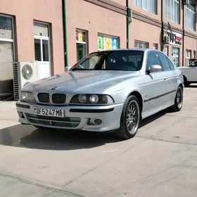 BMW E39 2003