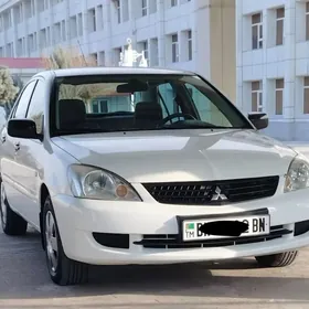 Mitsubishi Lancer 2011