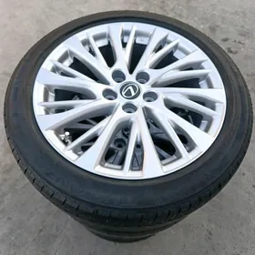 2020 leksus disge 18