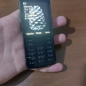 NOKIA 515