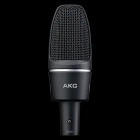 AKG mikrafon