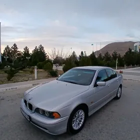 BMW E39 1998