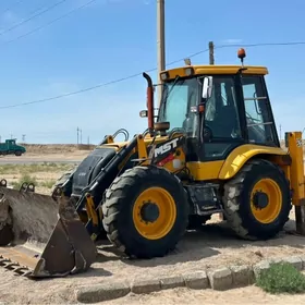 JCB 3CX Compact 2013