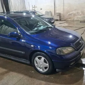 Opel Astra 2000