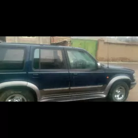 Ford Explorer 1996