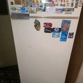 холодильник бирюза