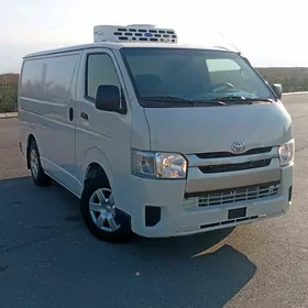 Toyota Hiace 2024