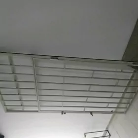 Железная дверь-решетка