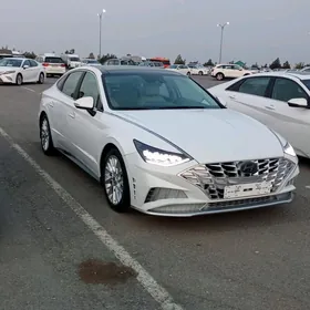 Hyundai Sonata 2021