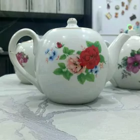 Rosiski çäýnekler.