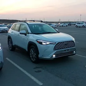 Toyota Corolla Cross 2024