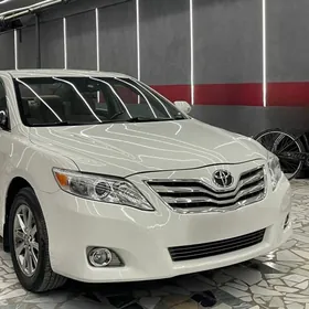 Toyota Camry 2011