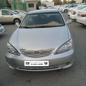 Toyota Camry 2005