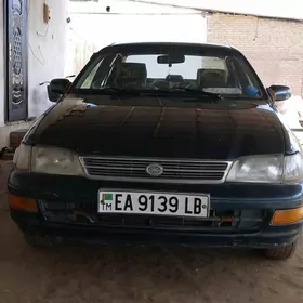 Toyota Corona 1992
