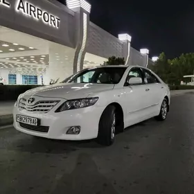 Toyota Camry 2010