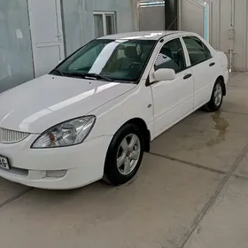 Mitsubishi Lancer 2005