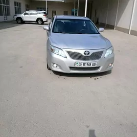 Toyota Camry 2010