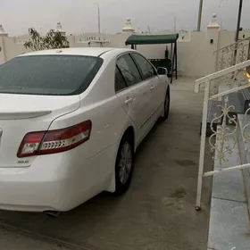 Toyota Camry 2010